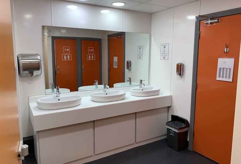 تختخواب در اتاق مشترک, Galway City Hostel   Solo Traveller Hostel