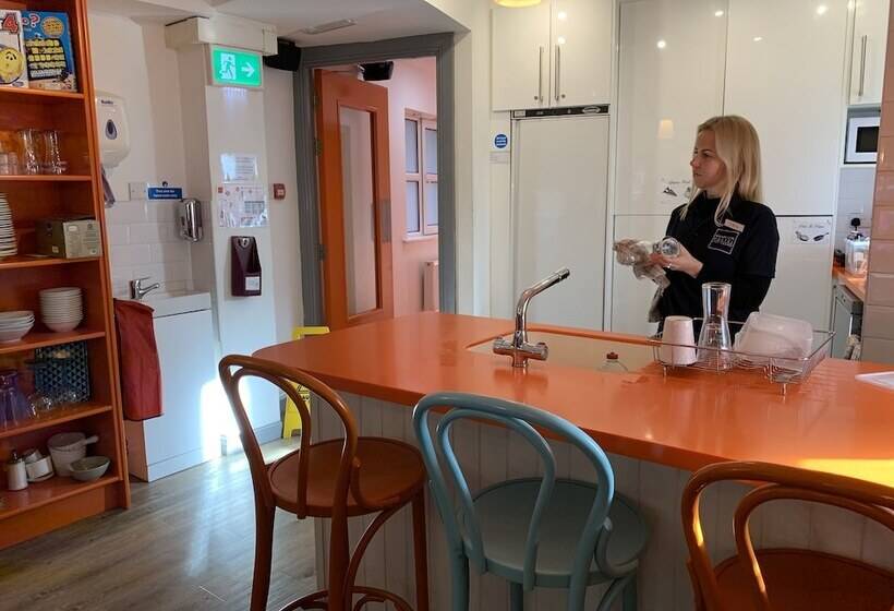 تختخواب در اتاق مشترک, Galway City Hostel   Solo Traveller Hostel