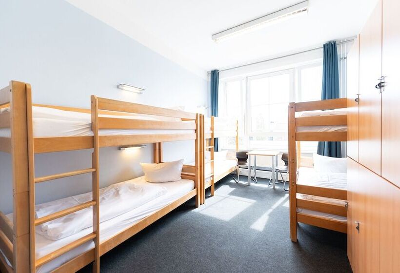 اتاق استاندارد چهار تخته, Industriepalast Berlin
