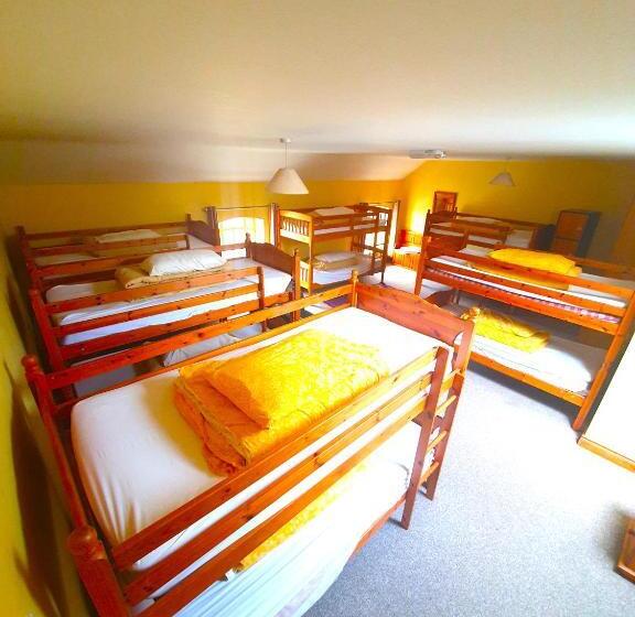 Lit en Chambre Commune, Slane Farm Hostel, Cottages And Camping