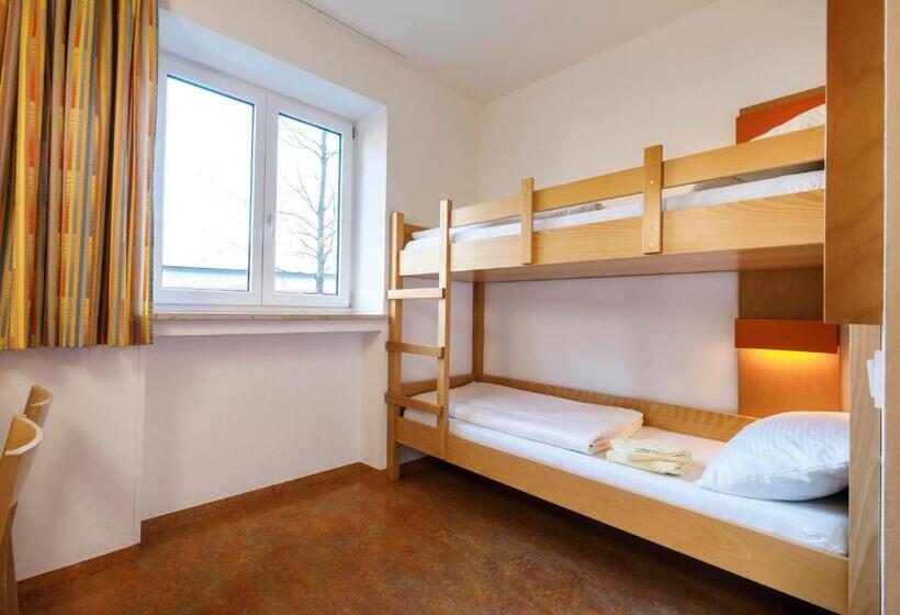 اتاق استاندارد یک نفره, Jugendherberge Garmisch Partenkirchen   Membership Required!