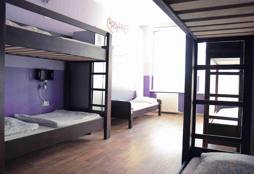 تختخواب در اتاق مشترک, Sunflower Hostel Berlin