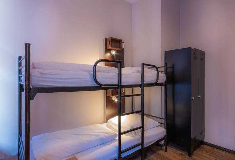 تختخواب در اتاق مشترک, Sunflower Hostel Berlin