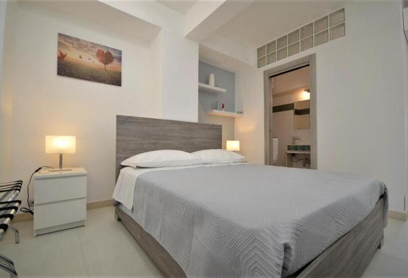 آپارتمان دوبلکس 1 خوابه, Madagì Beachfront Apartments