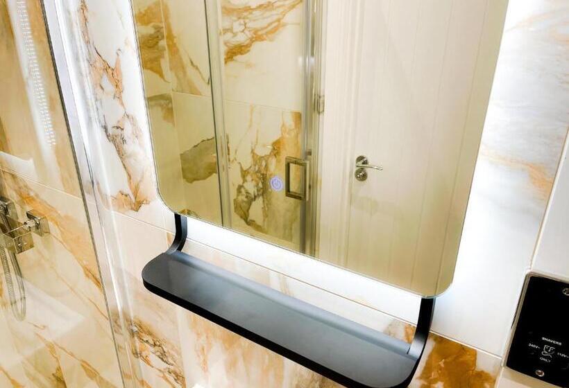 اتاق استاندارد با تخت بزرگ, 46 Ashfield Rd, Altrincham