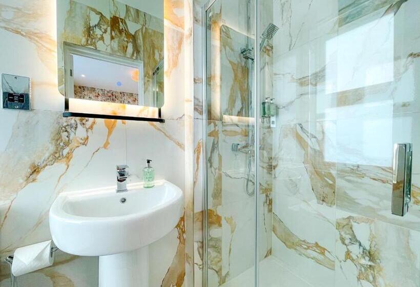 اتاق استاندارد با تخت بزرگ, 46 Ashfield Rd, Altrincham