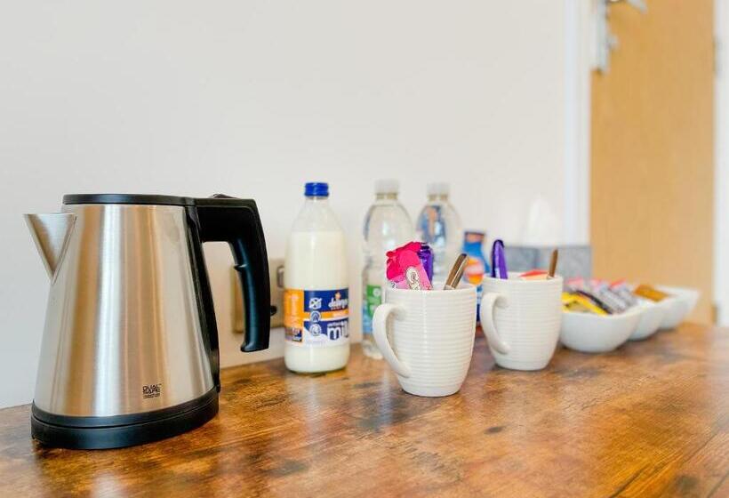 اتاق استاندارد با تخت بزرگ, 46 Ashfield Rd, Altrincham