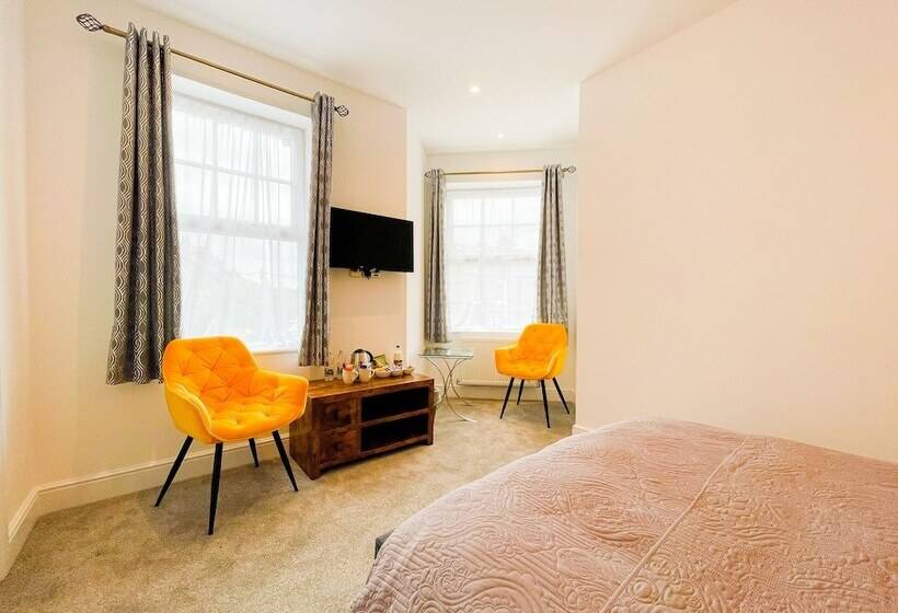 اتاق استاندارد با تخت بزرگ, 46 Ashfield Rd, Altrincham