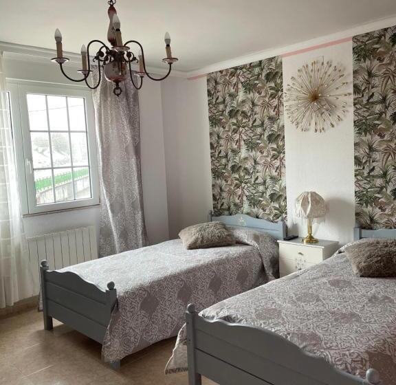 اتاق استاندارد سه نفره, Hostel Arenos