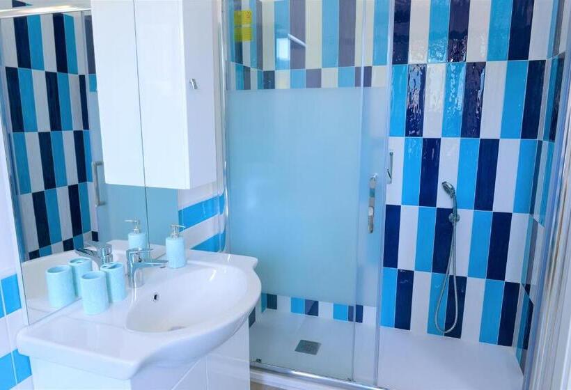سوییت خانوادگی, Estate4home   Sofia Flora