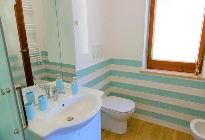 سوییت خانوادگی, Estate4home   Sofia Flora