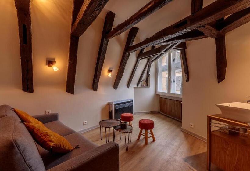 سوئیت جونیور خانوادگی, Le Lys Dort Sarlat