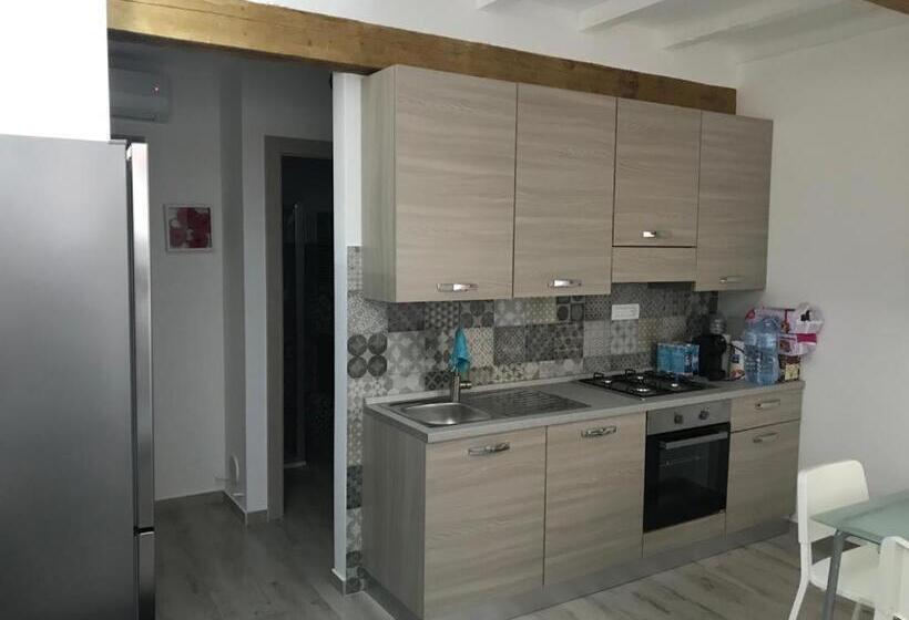 آپارتمان 1 خوابه, Residenza Borgo Guazzo