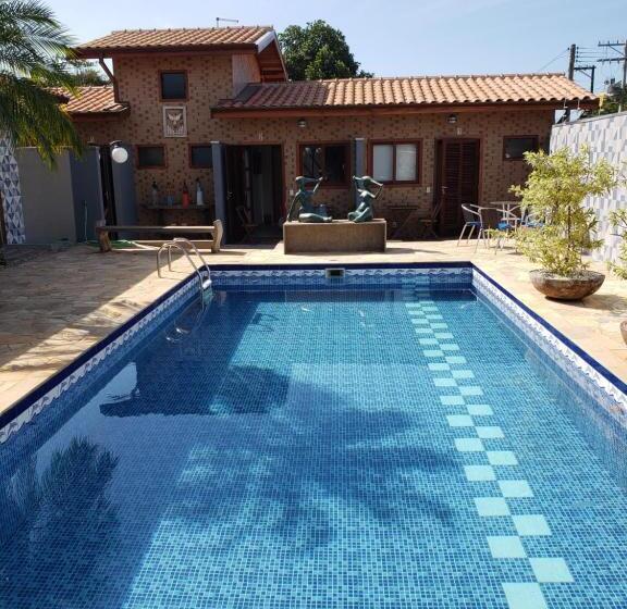 اتاق استاندارد با چشم‌انداز استخر, Suítes Verano Ubatuba   Bairro Itaguá   Com Piscina