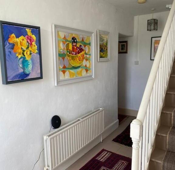 اتاق استاندارد, Art House B & B