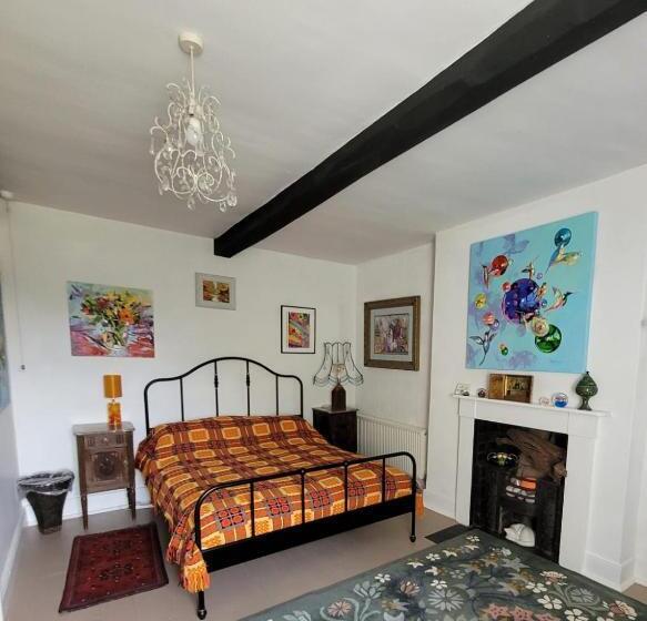 اتاق استاندارد با تخت بزرگ, Art House B & B