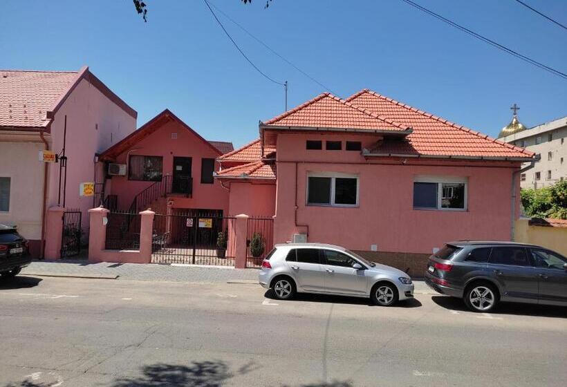 اتاق لوکس, Calypso Rooms