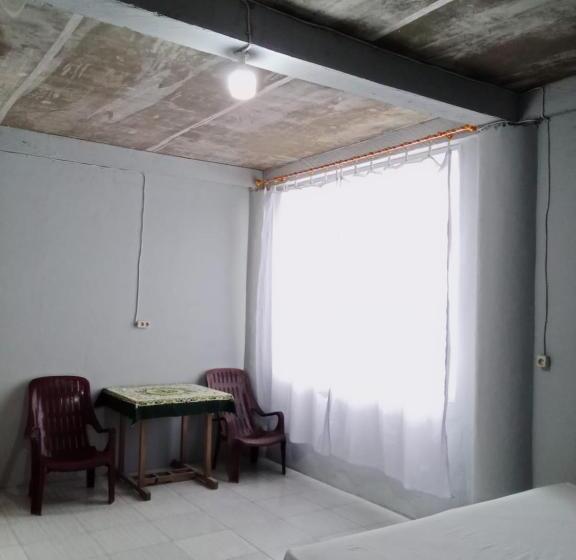 اتاق لوکس با چشم‌انداز دریا, Yohanes Guest House Sorake Surf Nias