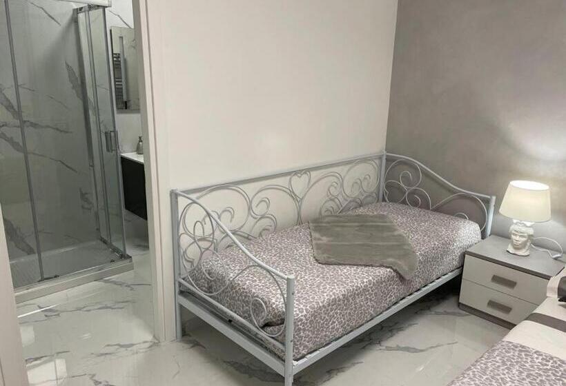 اتاق راحتی سه تخته, B&b Il Piccolo Principe