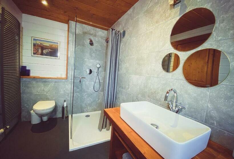 اتاق استاندارد با بالکن, Nîdwazô   Ecolodge & Maison D Hôtes