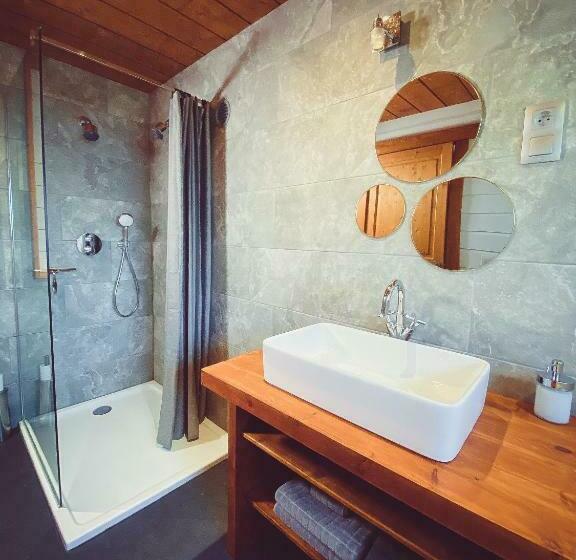 اتاق استاندارد با بالکن, Nîdwazô   Ecolodge & Maison D Hôtes