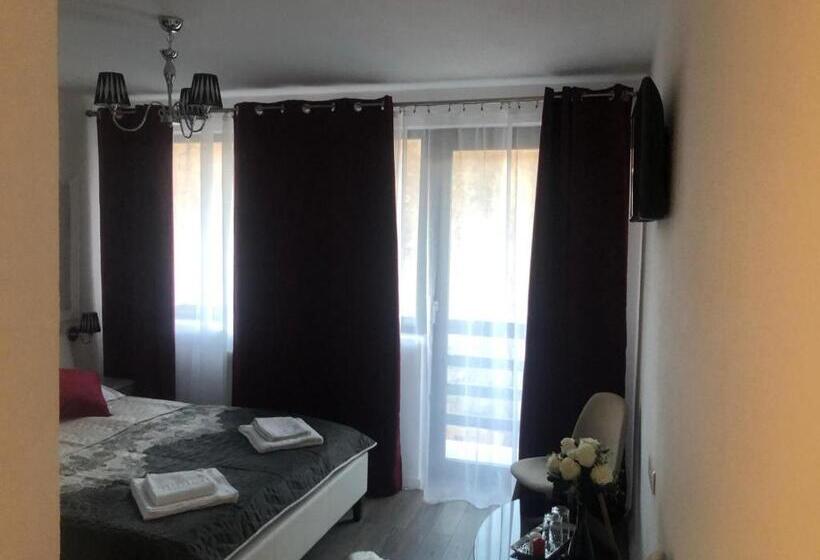 اتاق استاندارد, Perla Muntilor Ponoarele, Padurea De Liliac