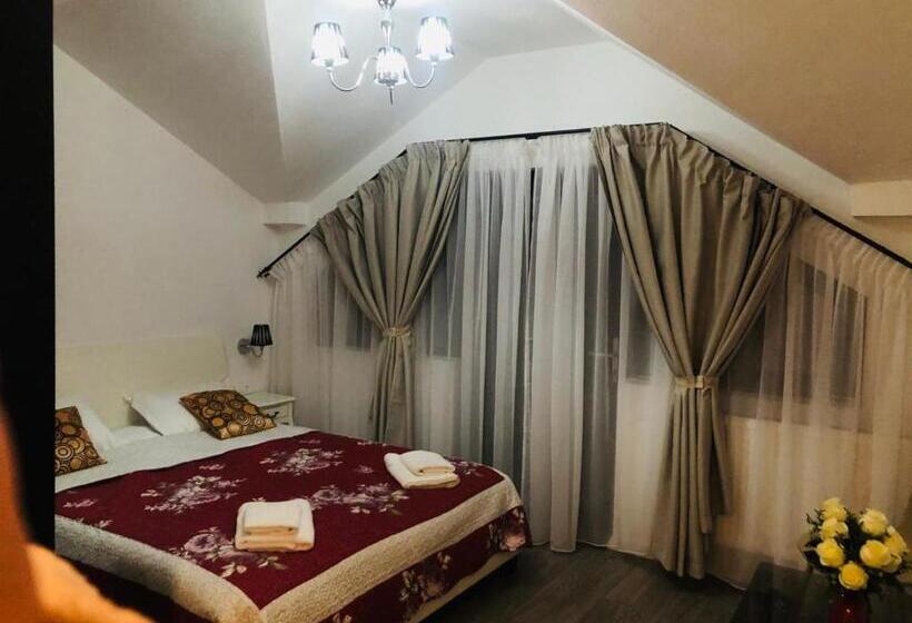 اتاق استاندارد, Perla Muntilor Ponoarele, Padurea De Liliac