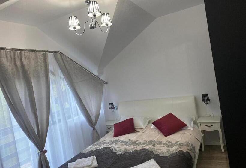 اتاق استاندارد, Perla Muntilor Ponoarele, Padurea De Liliac