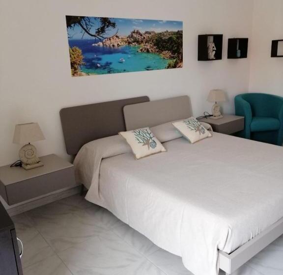 اتاق لوکس, B&b I Colori Dell Isola