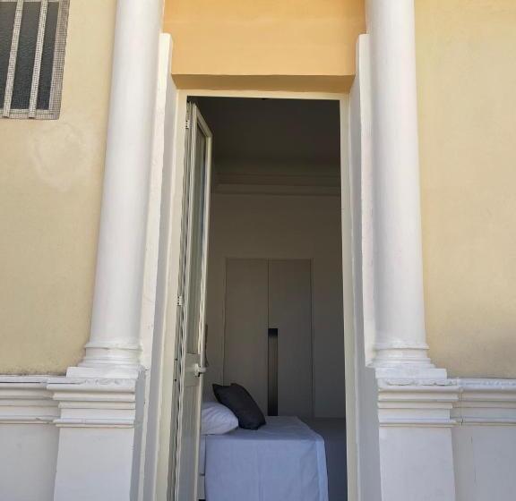 اتاق استاندارد با تراس, Casa Crispi
