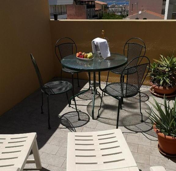 اتاق لوکس با چشم‌انداز دریا, La Terrazza