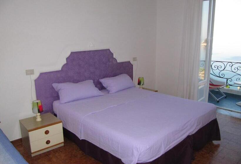 Triple Room Sea View, Casa Antonio