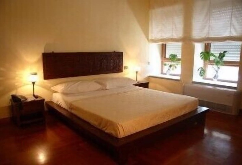 سوییت جونیور, Casa Dei Mercanti Town House