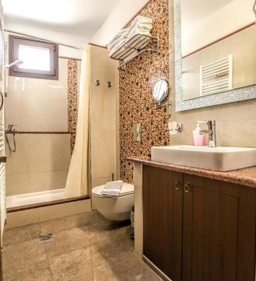 اتاق استاندارد چهار تخته, Alsos House