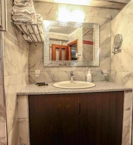 آپارتمان 1 خوابه, Alsos House