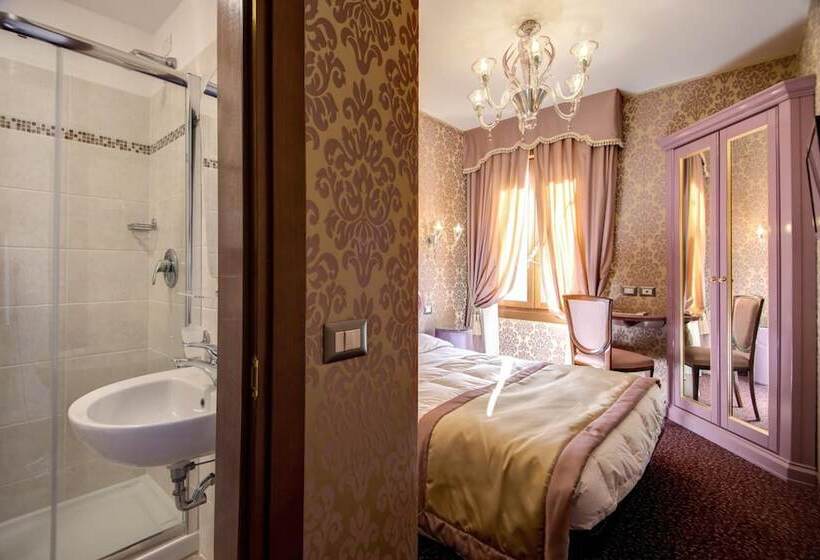 اتاق استاندارد چهار تخته, Domus Cavanis