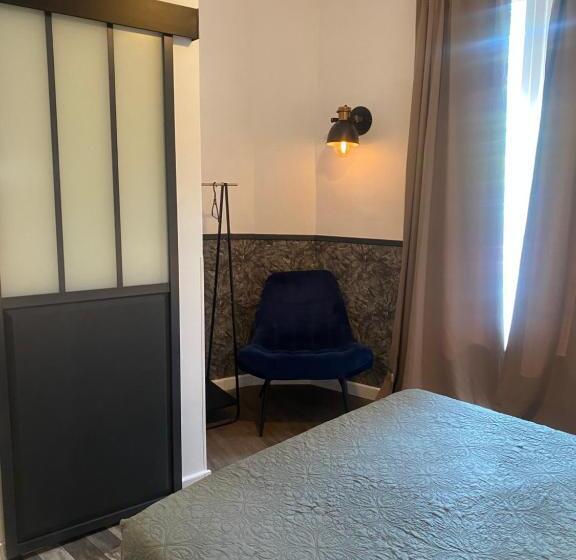 اتاق استاندارد با بالکن, Hôtel Paul Riquet