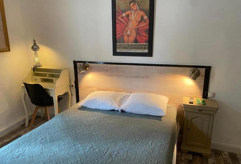 Quarto Estandar com Sacada, Hôtel Paul Riquet