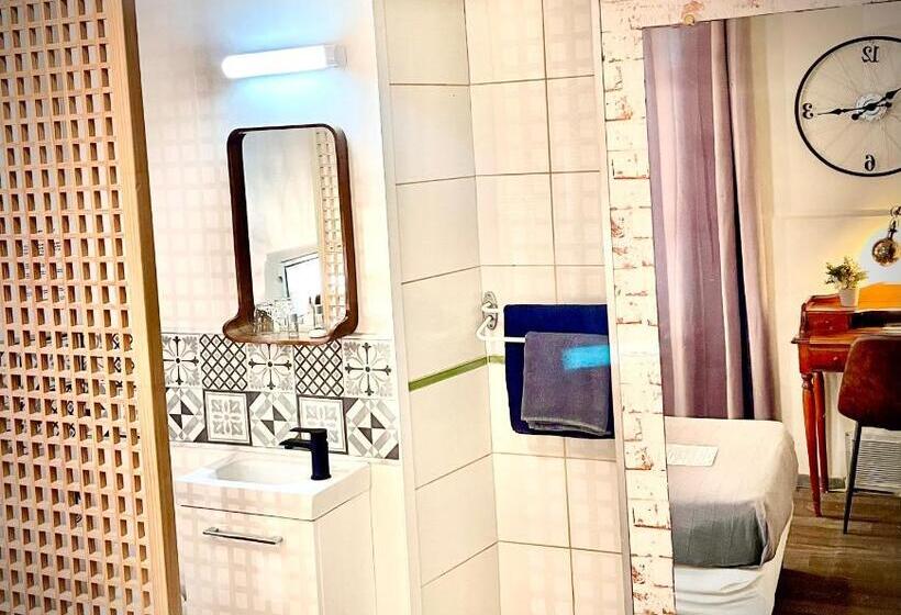 اتاق سوپریور یک تخته, Hôtel Paul Riquet