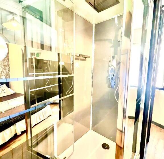 اتاق استاندارد با تراس, Hôtel Paul Riquet