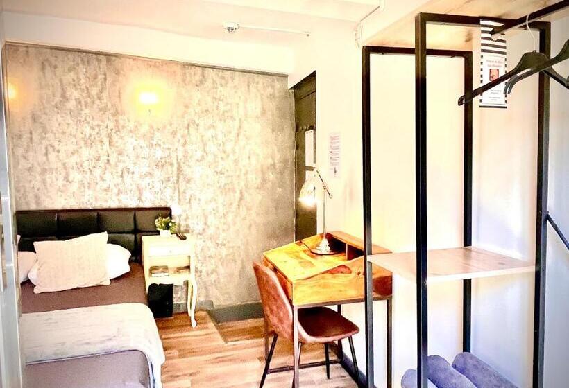 اتاق استاندارد با تراس, Hôtel Paul Riquet