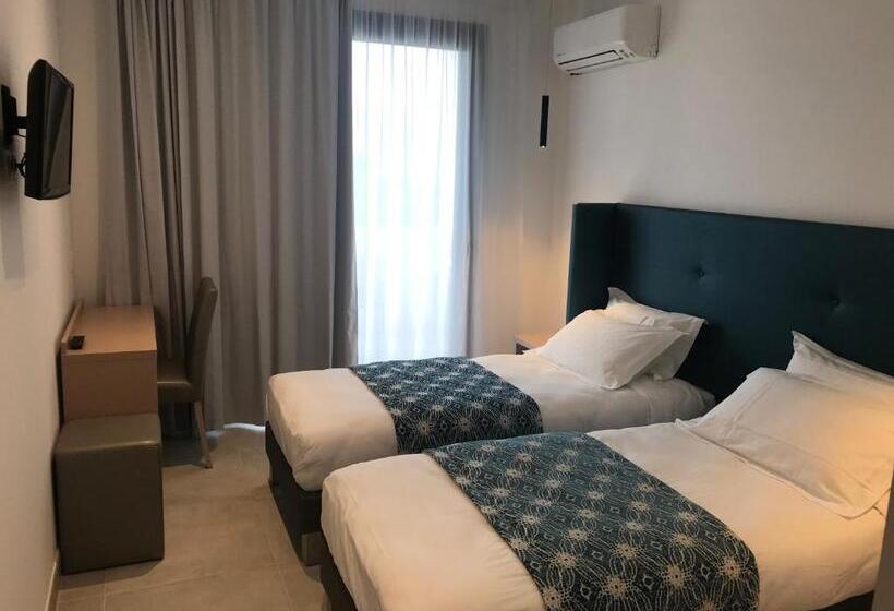 اتاق استاندارد با چشم‌انداز دریا, Restaurant Le Filosorma