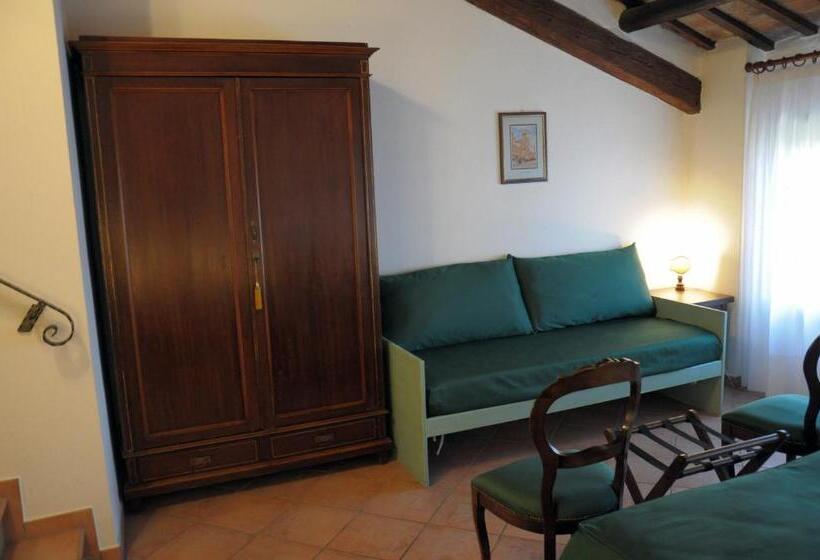 3-Bett-Standardzimmer, Agriturismo R&b Corte Dei Gioghi