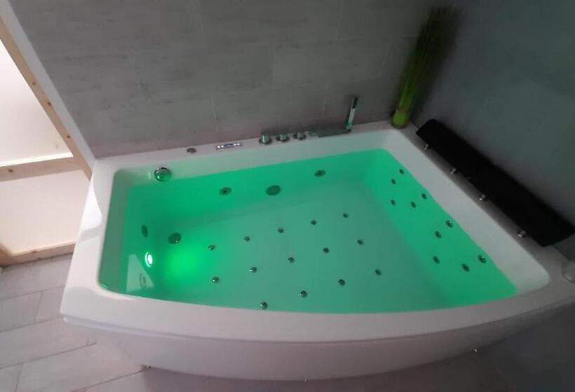 اتاق لوکس, Allegria Nimes Chambre Deluxe Spa
