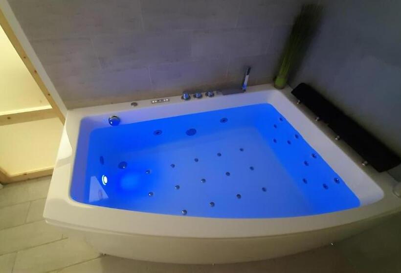 اتاق لوکس, Allegria Nimes Chambre Deluxe Spa
