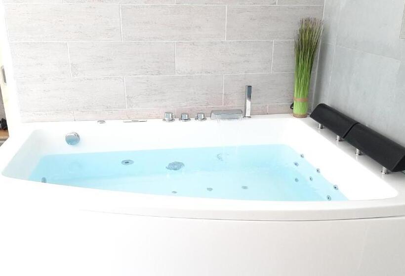 اتاق لوکس, Allegria Nimes Chambre Deluxe Spa