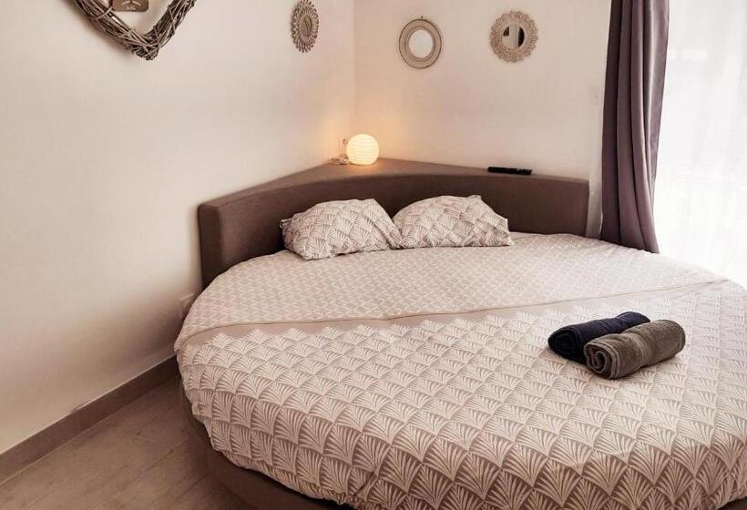 اتاق لوکس, Allegria Nimes Chambre Deluxe Spa