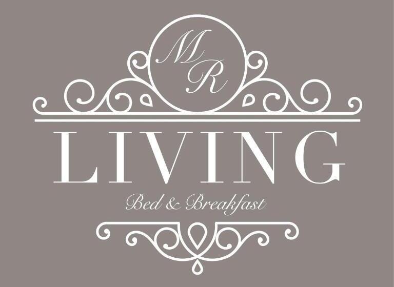 اتاق لوکس, Mr Living Bed & Breakfast