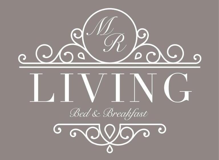 اتاق لوکس, Mr Living Bed & Breakfast