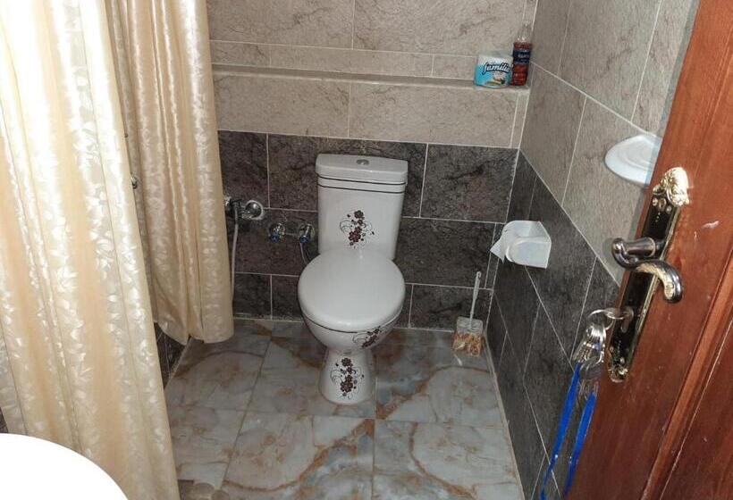 اتاق استاندارد, Ra Guest House